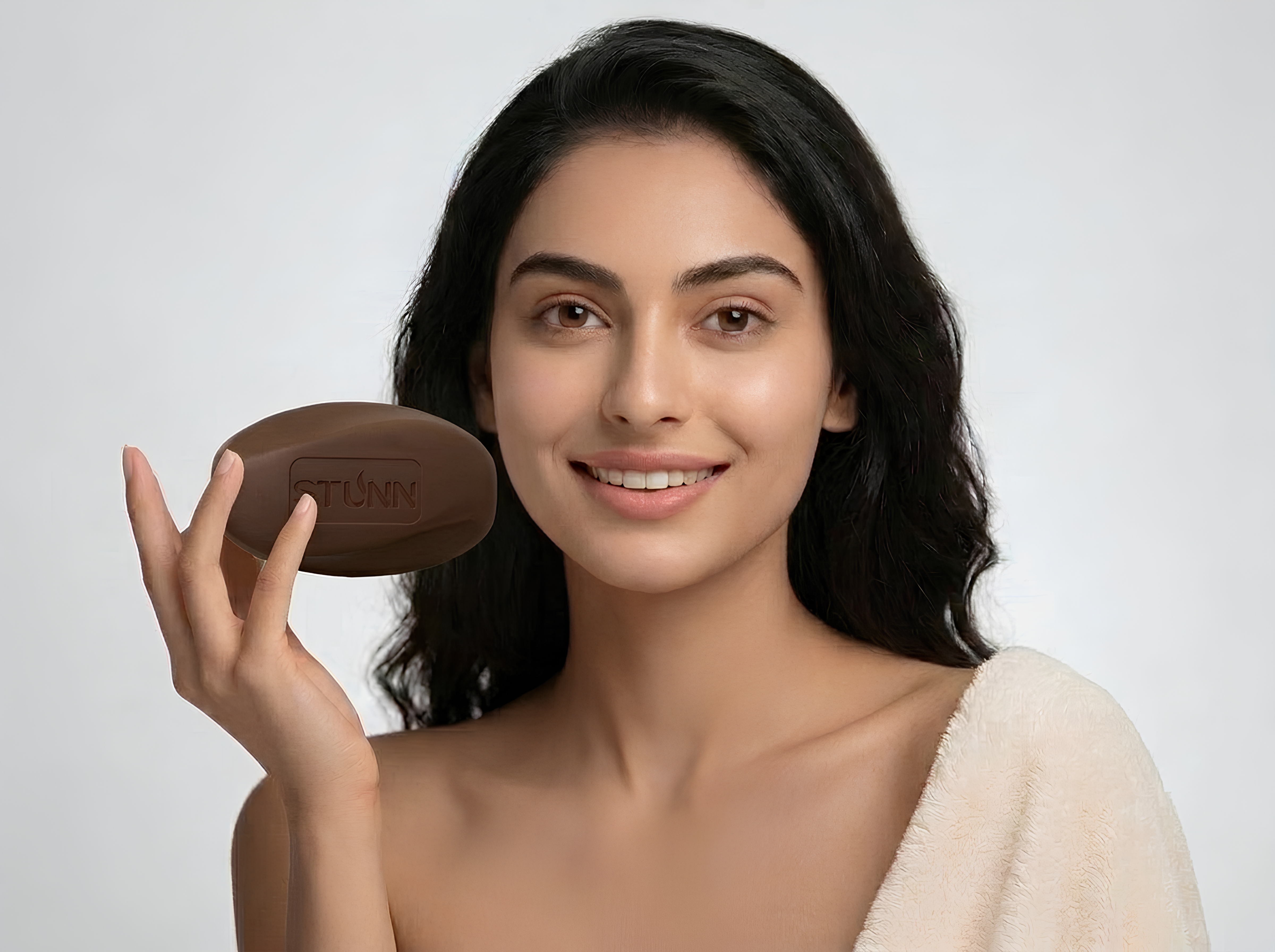 STUNN Gluta Glow Glutathione Skin Brightening Soap with Shea & Cocoa Butter