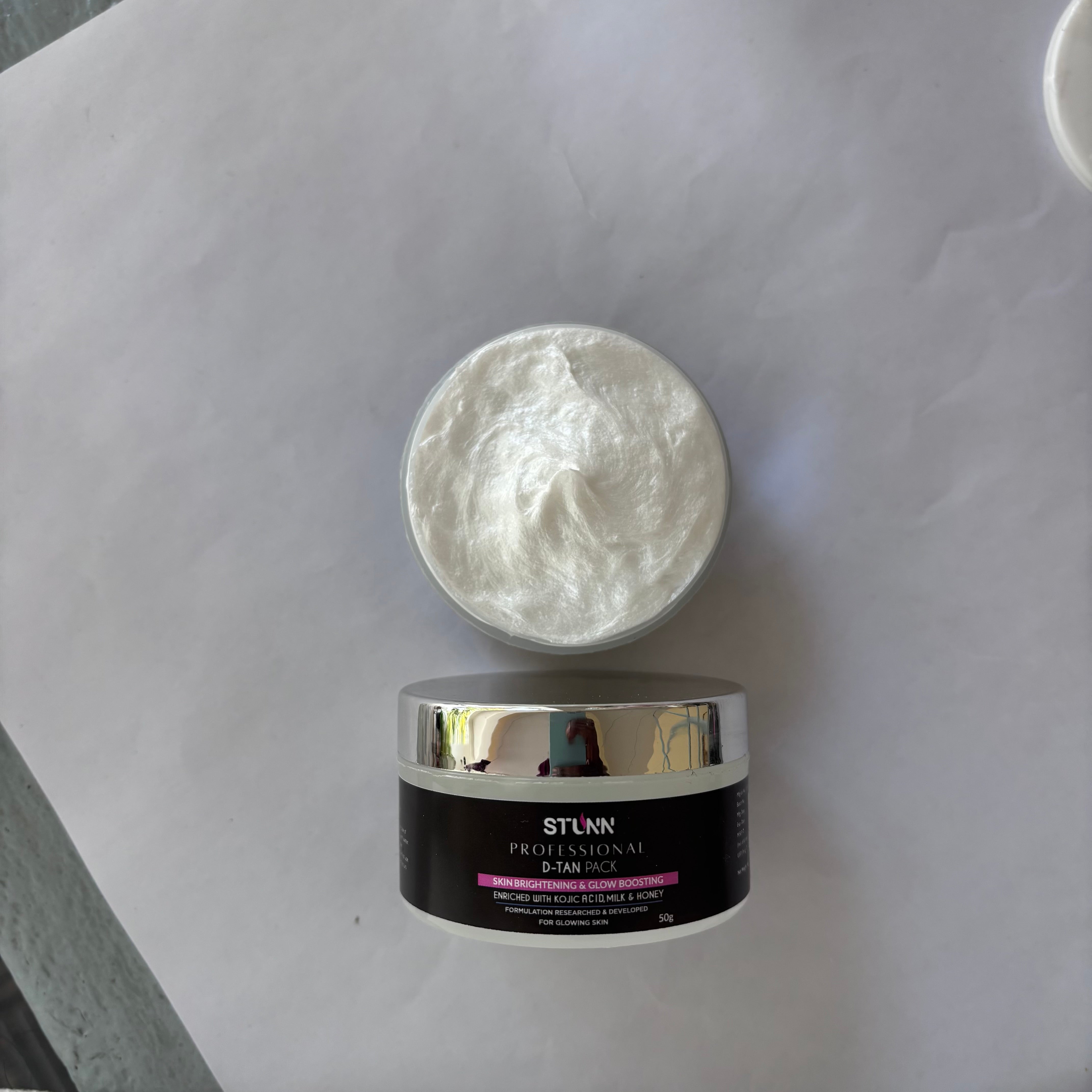 STUNN Professional D-Tan Pack – Skin Brightening & Glow Boosting Cream